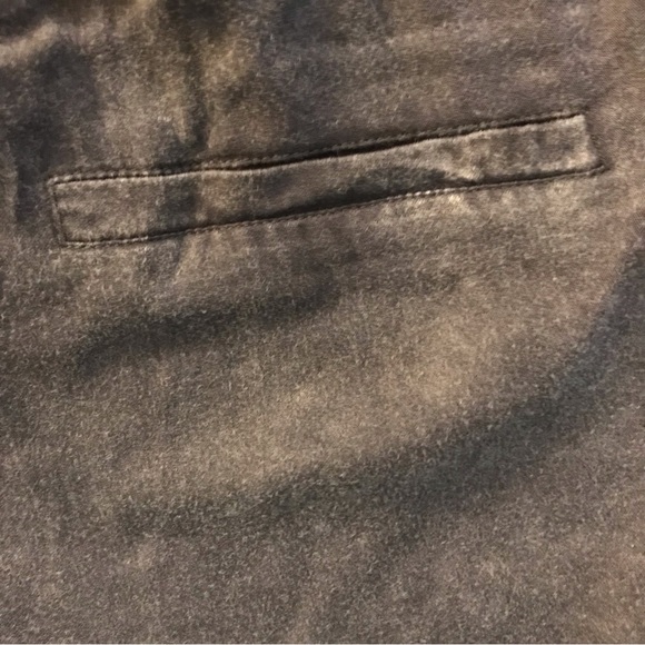 Chaser Shorts Gray Elastic Waistband Lace Front Pockets Size Medium NWOT - Picture 6 of 7